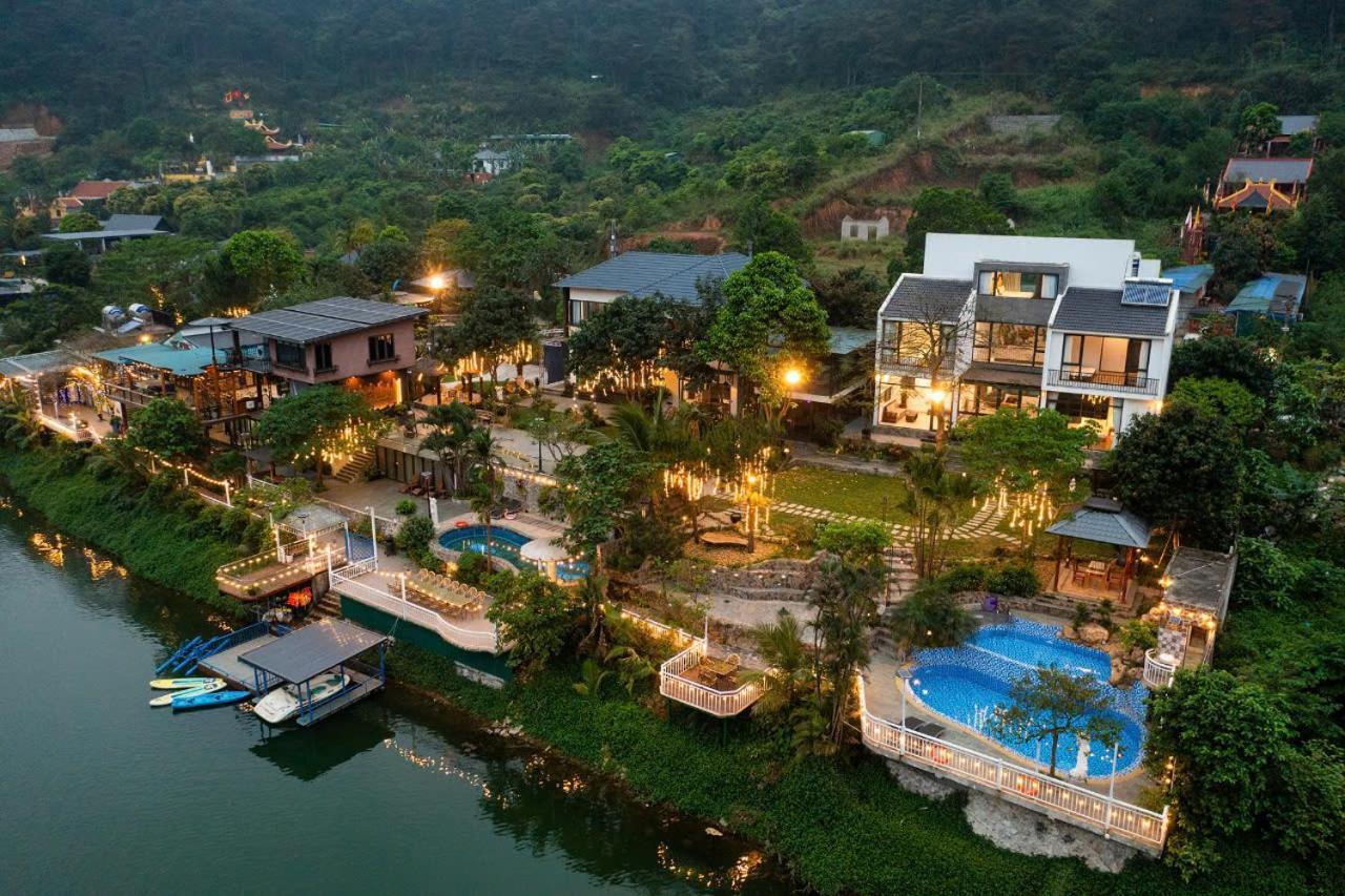 Lavita Villa Resort ハノイ市 エクステリア 写真
