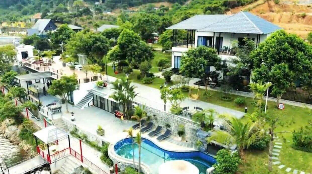 Lavita Villa Resort ハノイ市 エクステリア 写真
